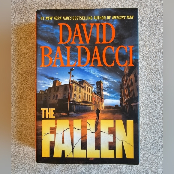 The Fallen by David Baldacci 1st Edition 2018 Hardcover Grand Central Publishing - Picture 1 of 5